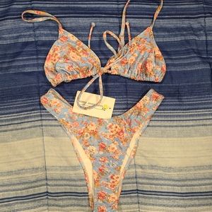 Heavy Manners You can't get pregnant from kissing set